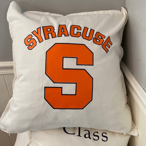 College pillows. Any school or logo. Personalized - Picture 10 of 14